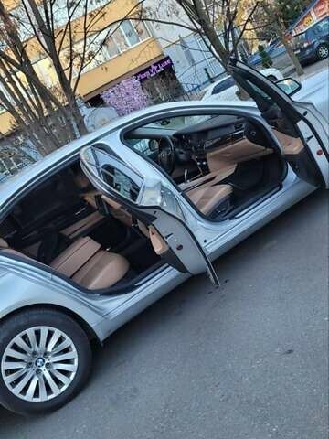 Серый БМВ 7 Серия, объемом двигателя 3 л и пробегом 312 тыс. км за 12950 $, фото 3 на Automoto.ua