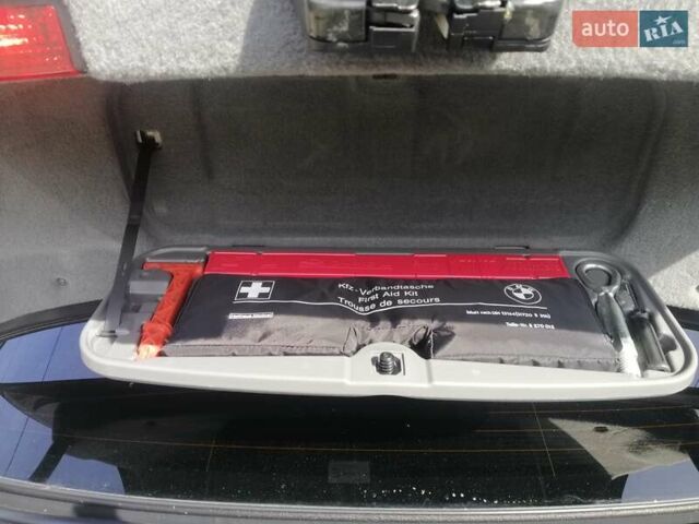 Серый БМВ 7 Серия, объемом двигателя 2.99 л и пробегом 225 тыс. км за 17777 $, фото 23 на Automoto.ua