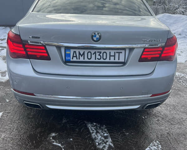 Серый БМВ 7 Серия, объемом двигателя 2.99 л и пробегом 260 тыс. км за 25500 $, фото 4 на Automoto.ua