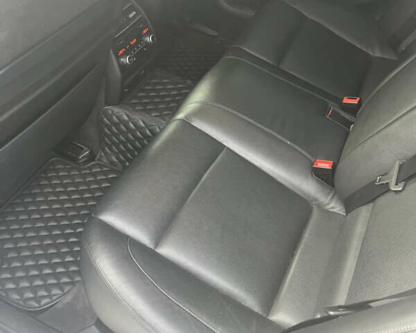 Серый БМВ 7 Серия, объемом двигателя 2.99 л и пробегом 260 тыс. км за 25500 $, фото 18 на Automoto.ua