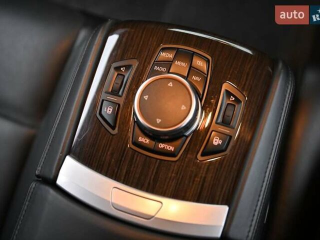 Серый БМВ 7 Серия, объемом двигателя 3 л и пробегом 278 тыс. км за 21000 $, фото 30 на Automoto.ua