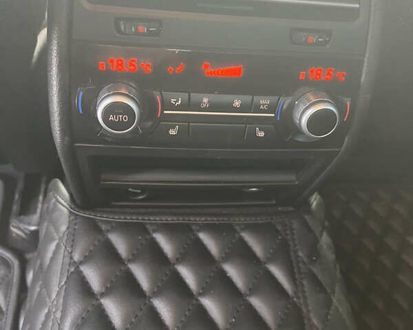 Серый БМВ 7 Серия, объемом двигателя 2.99 л и пробегом 260 тыс. км за 25500 $, фото 23 на Automoto.ua