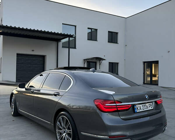 Серый БМВ 7 Серия, объемом двигателя 4.39 л и пробегом 140 тыс. км за 27500 $, фото 73 на Automoto.ua