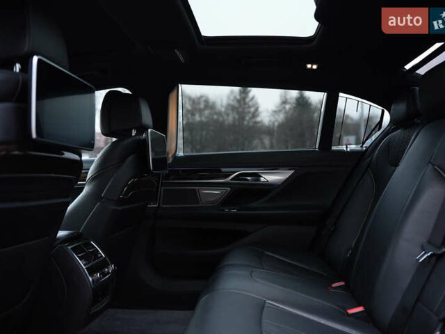 Серый БМВ 7 Серия, объемом двигателя 3 л и пробегом 180 тыс. км за 27000 $, фото 84 на Automoto.ua