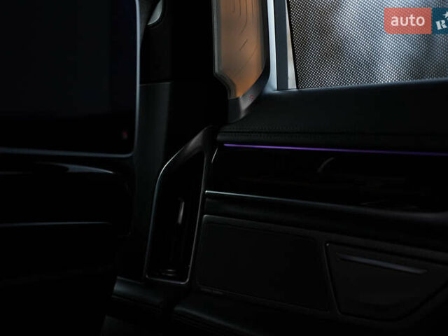 Серый БМВ 7 Серия, объемом двигателя 3 л и пробегом 180 тыс. км за 27000 $, фото 60 на Automoto.ua