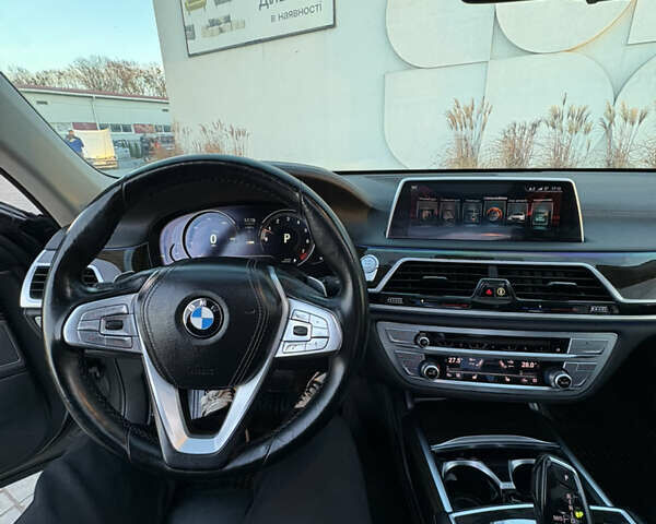 Серый БМВ 7 Серия, объемом двигателя 4.39 л и пробегом 140 тыс. км за 27500 $, фото 56 на Automoto.ua