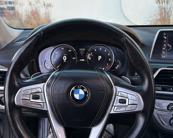 Серый БМВ 7 Серия, объемом двигателя 4.39 л и пробегом 140 тыс. км за 27500 $, фото 59 на Automoto.ua