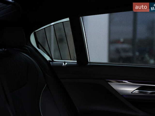 Серый БМВ 7 Серия, объемом двигателя 3 л и пробегом 180 тыс. км за 27000 $, фото 61 на Automoto.ua