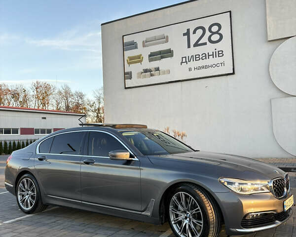 Серый БМВ 7 Серия, объемом двигателя 4.39 л и пробегом 140 тыс. км за 27500 $, фото 12 на Automoto.ua