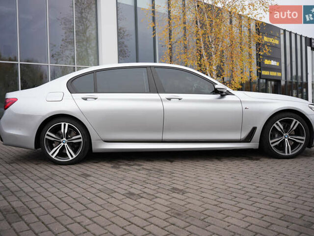 Серый БМВ 7 Серия, объемом двигателя 3 л и пробегом 180 тыс. км за 27000 $, фото 15 на Automoto.ua