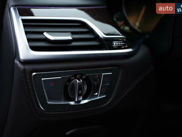 Серый БМВ 7 Серия, объемом двигателя 3 л и пробегом 180 тыс. км за 27000 $, фото 38 на Automoto.ua