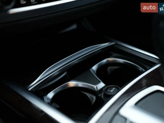 Серый БМВ 7 Серия, объемом двигателя 3 л и пробегом 180 тыс. км за 27000 $, фото 49 на Automoto.ua