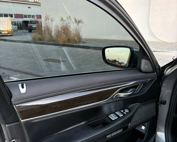 Серый БМВ 7 Серия, объемом двигателя 4.39 л и пробегом 140 тыс. км за 27500 $, фото 55 на Automoto.ua