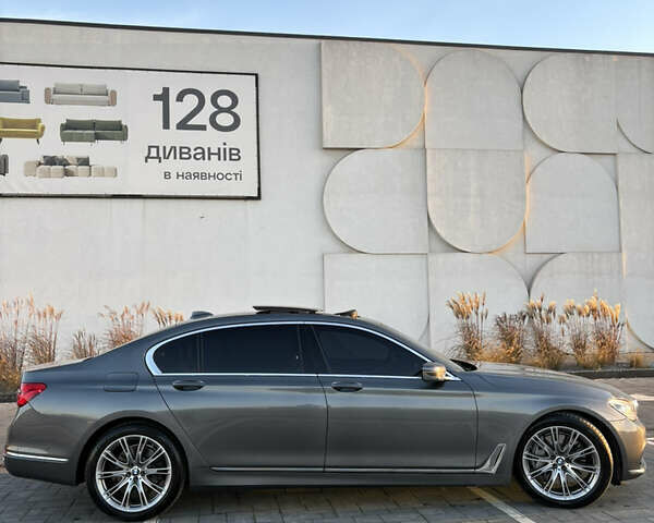 Серый БМВ 7 Серия, объемом двигателя 4.39 л и пробегом 140 тыс. км за 27500 $, фото 3 на Automoto.ua