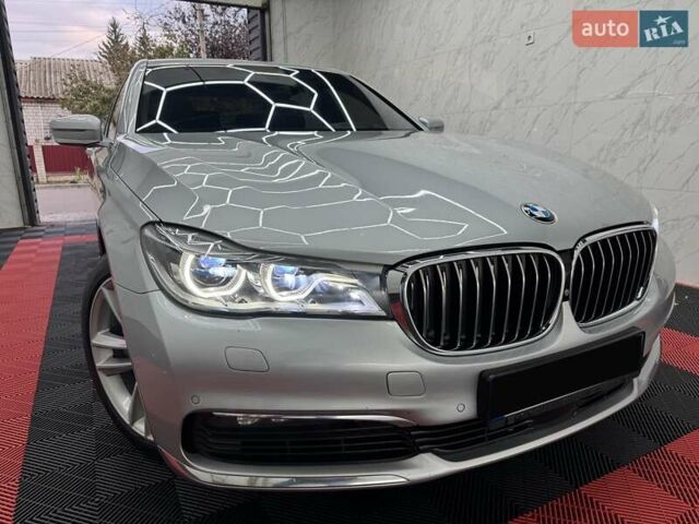 Серый БМВ 7 Серия, объемом двигателя 2.99 л и пробегом 185 тыс. км за 36900 $, фото 28 на Automoto.ua
