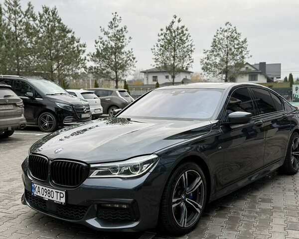 Сірий БМВ 7 Серія, об'ємом двигуна 2.99 л та пробігом 135 тис. км за 41000 $, фото 2 на Automoto.ua
