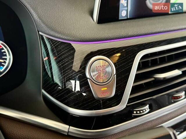 Серый БМВ 7 Серия, объемом двигателя 2.99 л и пробегом 233 тыс. км за 34500 $, фото 40 на Automoto.ua