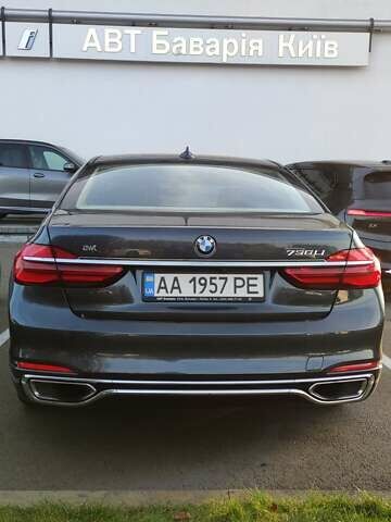 Серый БМВ 7 Серия, объемом двигателя 2 л и пробегом 135 тыс. км за 36805 $, фото 5 на Automoto.ua