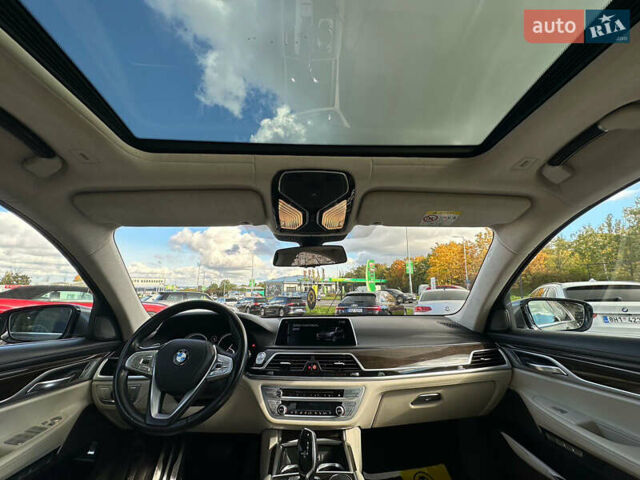 Серый БМВ 7 Серия, объемом двигателя 3 л и пробегом 118 тыс. км за 42000 $, фото 12 на Automoto.ua