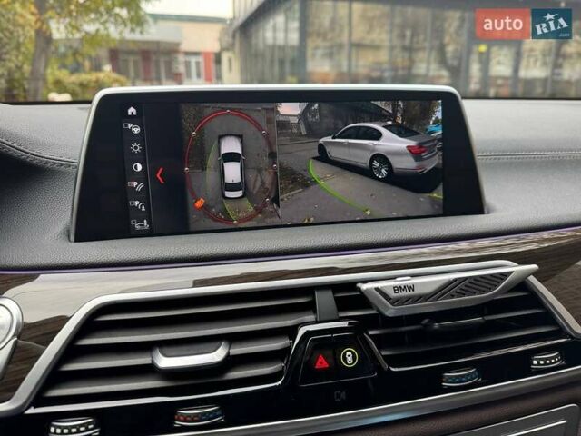 Серый БМВ 7 Серия, объемом двигателя 2.99 л и пробегом 185 тыс. км за 36900 $, фото 20 на Automoto.ua