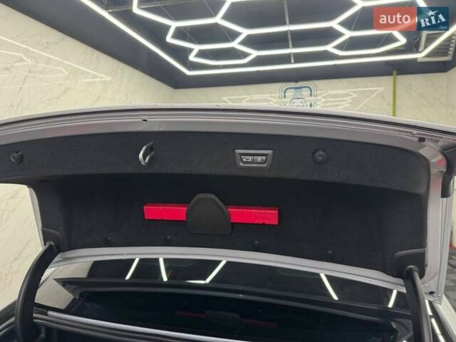 Серый БМВ 7 Серия, объемом двигателя 2.99 л и пробегом 185 тыс. км за 36900 $, фото 5 на Automoto.ua