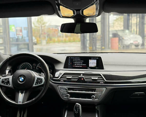 Сірий БМВ 7 Серія, об'ємом двигуна 2.99 л та пробігом 135 тис. км за 41000 $, фото 13 на Automoto.ua