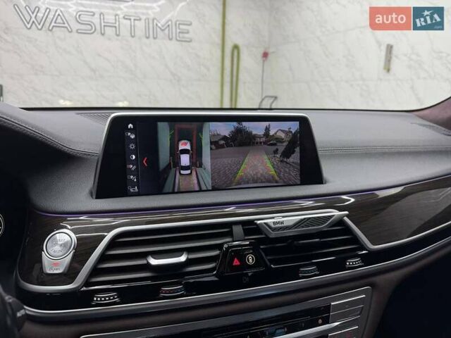 Серый БМВ 7 Серия, объемом двигателя 2.99 л и пробегом 185 тыс. км за 36900 $, фото 17 на Automoto.ua