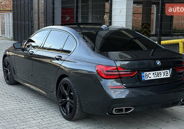 Серый БМВ 7 Серия, объемом двигателя 3 л и пробегом 198 тыс. км за 26500 $, фото 6 на Automoto.ua