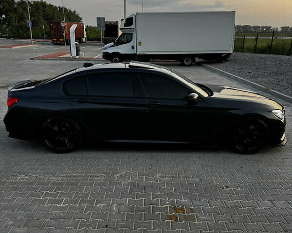 Сірий БМВ 7 Серія, об'ємом двигуна 2.98 л та пробігом 179 тис. км за 31700 $, фото 9 на Automoto.ua