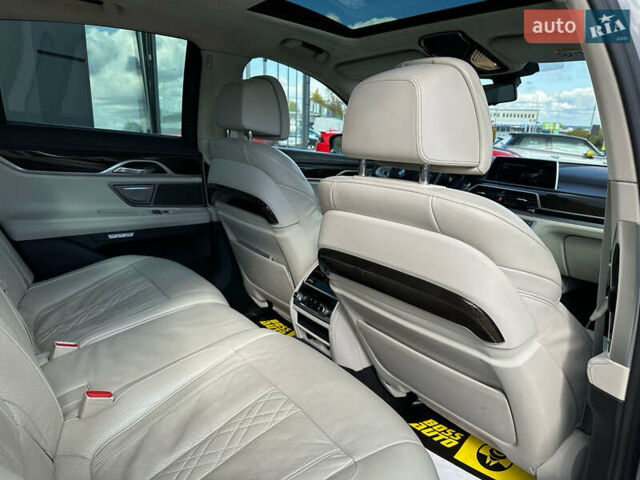 Серый БМВ 7 Серия, объемом двигателя 3 л и пробегом 118 тыс. км за 42000 $, фото 10 на Automoto.ua