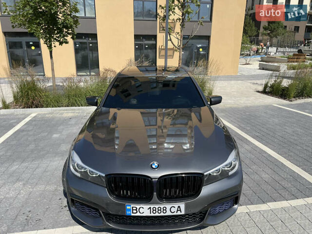 Серый БМВ 7 Серия, объемом двигателя 2.98 л и пробегом 198 тыс. км за 25500 $, фото 5 на Automoto.ua