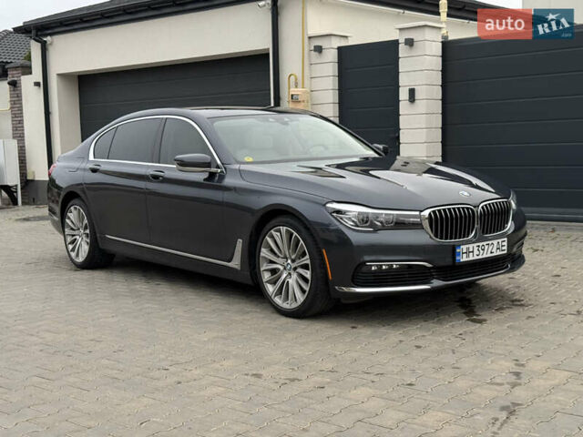 Серый БМВ 7 Серия, объемом двигателя 3 л и пробегом 89 тыс. км за 31400 $, фото 9 на Automoto.ua