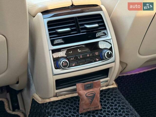 Серый БМВ 7 Серия, объемом двигателя 3 л и пробегом 92 тыс. км за 31000 $, фото 50 на Automoto.ua