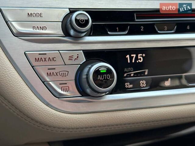 Серый БМВ 7 Серия, объемом двигателя 3 л и пробегом 92 тыс. км за 31000 $, фото 68 на Automoto.ua