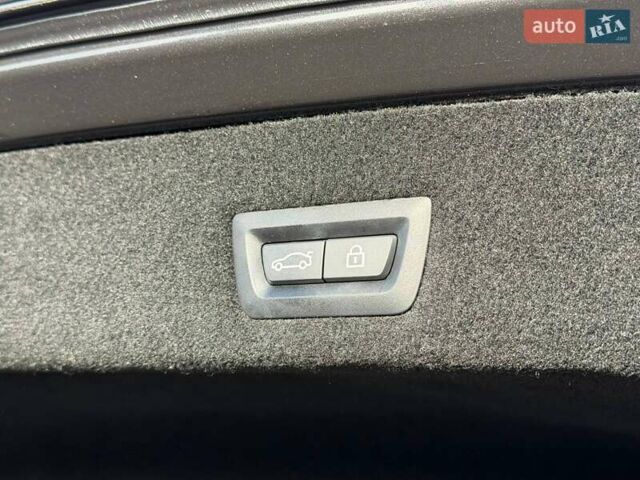 Серый БМВ 7 Серия, объемом двигателя 3 л и пробегом 92 тыс. км за 31000 $, фото 31 на Automoto.ua