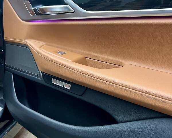 Серый БМВ 7 Серия, объемом двигателя 2 л и пробегом 89 тыс. км за 33990 $, фото 27 на Automoto.ua