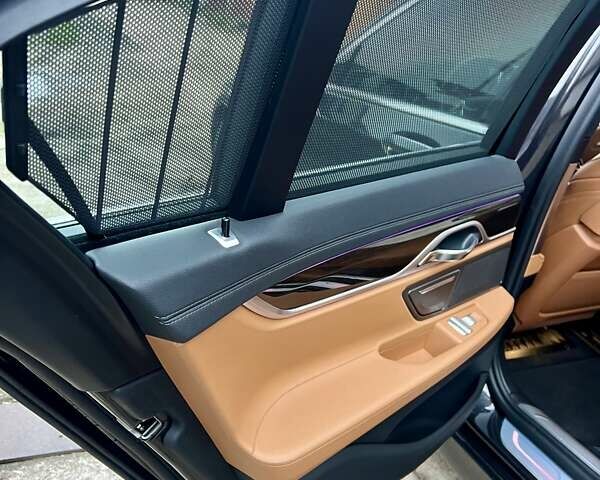 Серый БМВ 7 Серия, объемом двигателя 2 л и пробегом 89 тыс. км за 33990 $, фото 24 на Automoto.ua