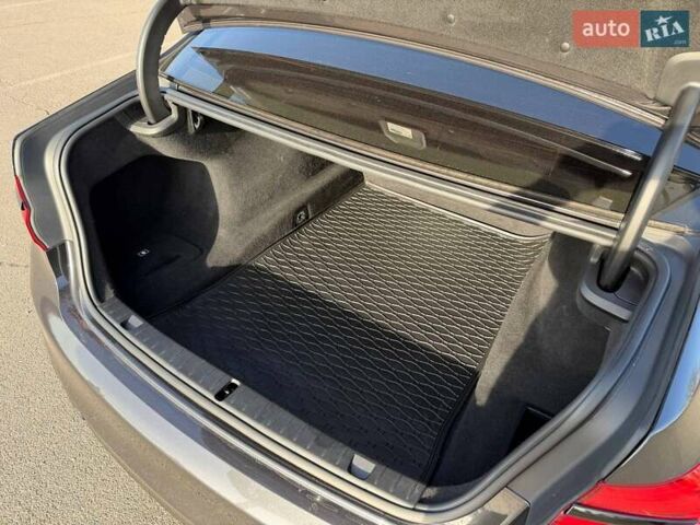 Серый БМВ 7 Серия, объемом двигателя 3 л и пробегом 92 тыс. км за 31000 $, фото 30 на Automoto.ua