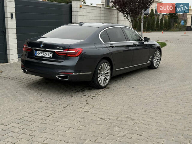 Серый БМВ 7 Серия, объемом двигателя 3 л и пробегом 89 тыс. км за 31400 $, фото 12 на Automoto.ua