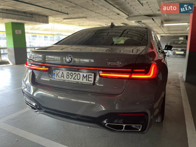 Серый БМВ 7 Серия, объемом двигателя 4.39 л и пробегом 103 тыс. км за 34900 $, фото 42 на Automoto.ua