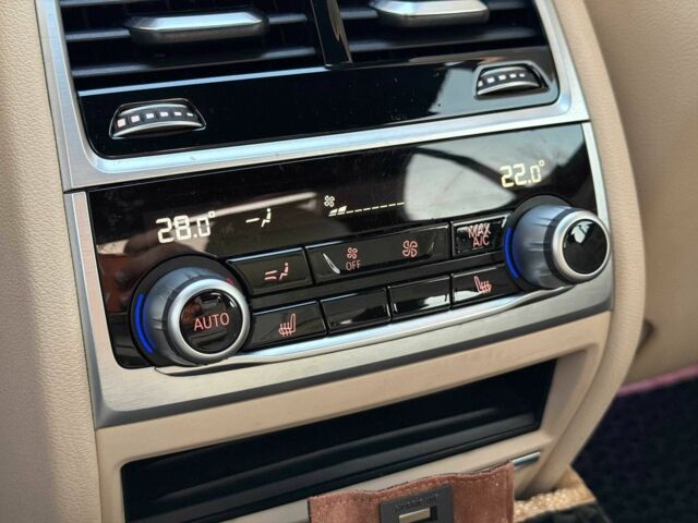 Серый БМВ 7 Серия, объемом двигателя 3 л и пробегом 92 тыс. км за 31000 $, фото 18 на Automoto.ua