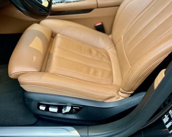 Серый БМВ 7 Серия, объемом двигателя 2 л и пробегом 89 тыс. км за 33990 $, фото 20 на Automoto.ua