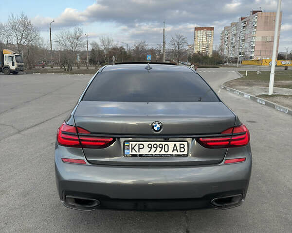 Серый БМВ 7 Серия, объемом двигателя 4.39 л и пробегом 130 тыс. км за 29500 $, фото 19 на Automoto.ua