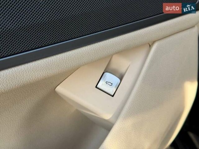 Серый БМВ 7 Серия, объемом двигателя 3 л и пробегом 92 тыс. км за 31000 $, фото 39 на Automoto.ua