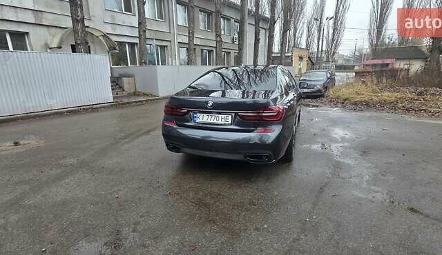 Серый БМВ 7 Серия, объемом двигателя 3 л и пробегом 130 тыс. км за 36900 $, фото 8 на Automoto.ua