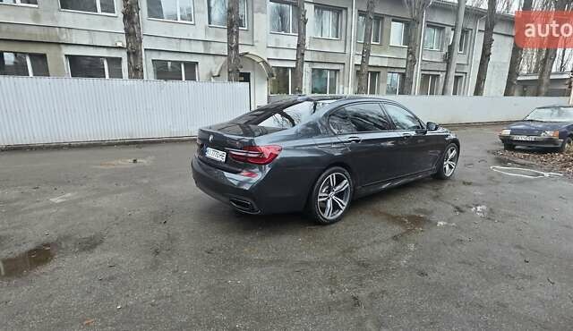 Серый БМВ 7 Серия, объемом двигателя 3 л и пробегом 130 тыс. км за 36900 $, фото 7 на Automoto.ua