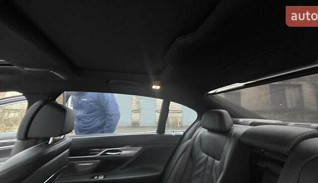 Серый БМВ 7 Серия, объемом двигателя 3 л и пробегом 130 тыс. км за 36900 $, фото 33 на Automoto.ua