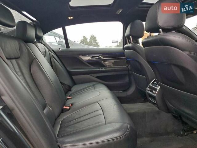 Сірий БМВ 7 Серія, об'ємом двигуна 2.98 л та пробігом 173 тис. км за 9500 $, фото 9 на Automoto.ua