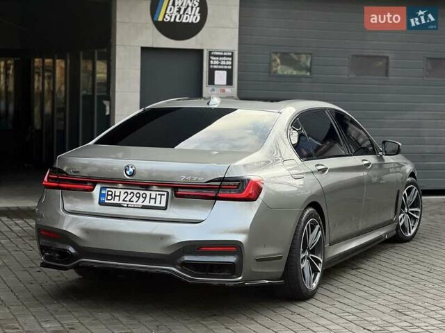 Серый БМВ 7 Серия, объемом двигателя 3 л и пробегом 94 тыс. км за 57000 $, фото 17 на Automoto.ua
