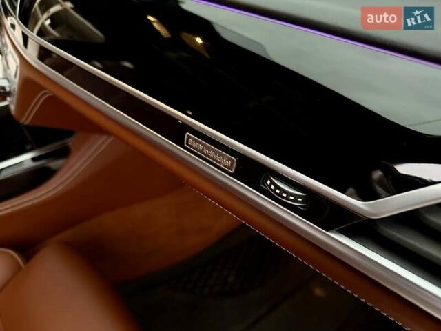 Сірий БМВ 7 Серія, об'ємом двигуна 4.39 л та пробігом 75 тис. км за 74999 $, фото 140 на Automoto.ua